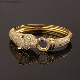 Bangle Bangle Fashion Hip Hop Exaggerated Jewelry Copper Inlaid Cubic Zirconia Luxury Leopard Niche Design Bracelet Party Holiday Gift 230519 Z230630