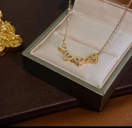Pendant Necklaces Design Sense Double Wear Heart Clover For Women Korean Fashion Light Luxury Sexy Female Clavicle Chain Jewelry