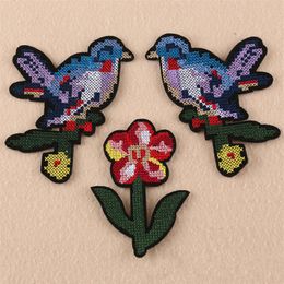 7 2cm 11 8cm Embroidered Iron On Patches Delicate Beauty Cross-stitch Birds Badges Design diy Cloth Bag accessories293m