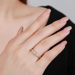 Moissanite Ring Round Cut for Women 18K Gold Plated 925 Sterling Silver Moisa Moisan Finger Rings S925 Anillos Mujer Bague Femme
