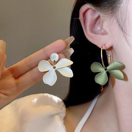 Dangle Earrings 925 Silver Needle Premium Matte Petal For Women Asymmetrical Small Design Sense Exaggerate Girl