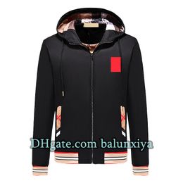 Jackets Men jackets Plaid jacket Autumn bomber jacket Fashion design coats Striped plaid decoration Outerwear Hooded men overcoat zipper j