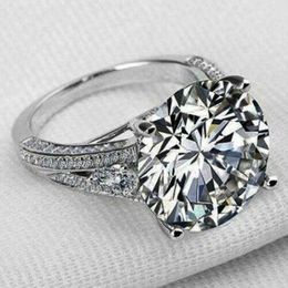 Huitan Big Round Cubic Zircon 4 Claw Setting Rings for Women Engagement Wedding Bands Modern Fashion Jewelry Size 6-10 Wholesale