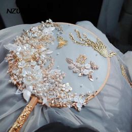 Wedding Flowers NZUK Luxury Bridal Hand Bouquets Fan Gold Phoenix Chinese Type Artificial Pearls Metal Jewellery Accessories