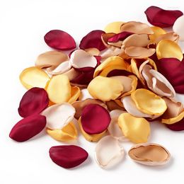 Decorative Flowers 100Pcs/200Pcs Wedding Satin Rose Petals Room Hand Scattered Marriage Valentine's Day Decoration 2023