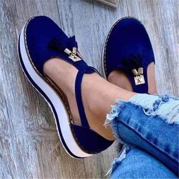 Sandals Summer Women's Shoes 2023 Thick Bottom Fashion Tassel Flat Comfortable Large Size