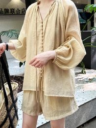 럭셔리 프랑스 하이 엔드 기질 게으른 패션 세트 여름 여성 셔츠 + 와이드 레그 반바지 투피스 세트 3667