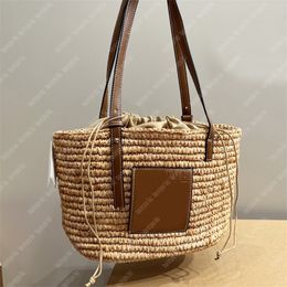 Luxurys Straw Shoulder Bag Woman Fashion Small Bucket Bags Casual Designer Beach Bags Interior Slot Linen Pocket Summer Classic Handbags