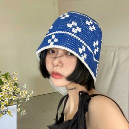 New Knitted Flower Korean Version Spring Summer Crochet Fisherman Cap Women Handmade Bucket Hats Can Be Rolled Edge Panama Hats