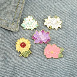 Brooches Fashion Temperament Lily Metal Enamel Brooch Cartoon Sunflower Daisy Water Flower Badge Charm Lapel Backpack Jewellery Gift