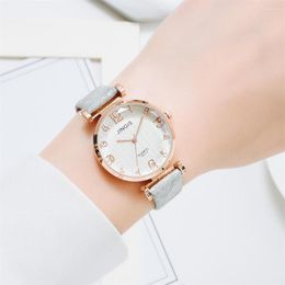 Wristwatches Minimalist Black White Women Fashion Watches Simple Number Dial Ladies Leather Drop Woman Quartz Watch