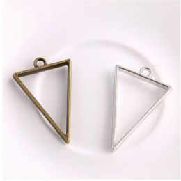 100Pcs alloy Triangle charms Hollow glue blank tray bezel Setting Antique silver Charms Pendant For Jewellery Making findings 39x25m204F