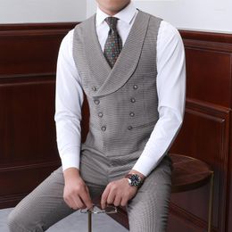 Men's Vests Suit Vest Gray Houndstooth Lapel Collar Double Breasted Retro Steampunk Waistcoat Male Gentleman Business 2023