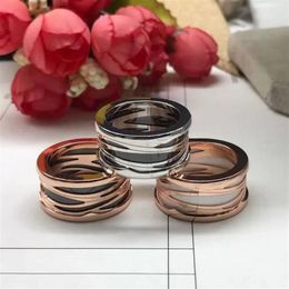 Designer Band Rings Fashion Shine Hollow Out Ring Simplicity Design for Man Womens 9 Style Gifts Temperament Trend Accessories Top272t