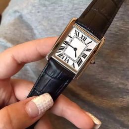 2023 U1 Top-grade AAA Geometric Rectangle Tank Wristwatches Senior Must Quartz Watches Female Roman Number Watch Black Leather Sapphire Crystal Glass Clock
