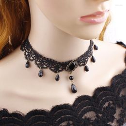 Pendant Necklaces Gothic Vintage Layered Necklace For Women Court Style Lace Choker Obsidian Drop Punk Girl Gift Street Collar Accessories