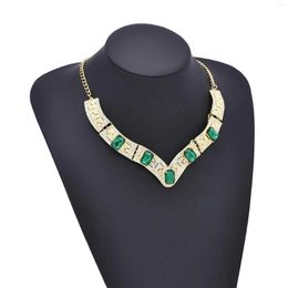 Choker Fashion V-Shaped Crystal Necklace For Women Black Red Green Square Glass Gemstone Clavicle Chain Egyptian Jewelry