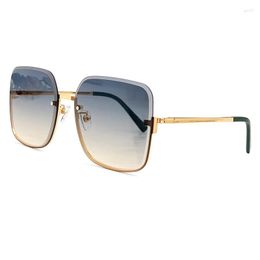 Sunglasses Metal Half-Frame Square Fashion UV400 Sunscreen Gradient Lens Alloy Frame Oversized Female