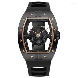 Wristwatches Domineering Cool Black Watch Female Male Barrel-Shaped Large Dial Style Personality Simple Couple's Rotating