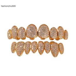 Iced Out 14K Gold Grills Crystal Teeth Top Bottom Diamond Grillz Hip Hop Bling Cubic Zircon Rapper Body Jewelry7425554