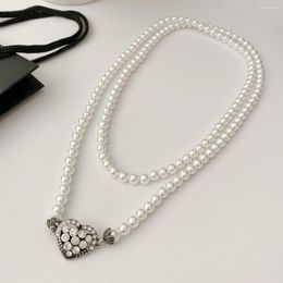 Chains Fashion Brand Crystal Heart Double Layer Pearl Sweater Chain Luxury Long Necklace Sweet Designer Jewelry 2023