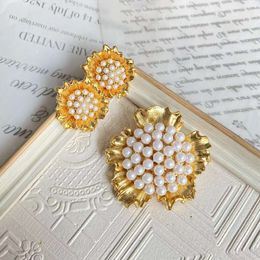 Two Lives of Joy " Antique Vintage Reprint Light Luxury Elegant Pearl Earrings and Chestpin Set Marking