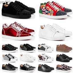 loubutinly christians red bottomed Designer Platform Casual Shoes Loafers Rivets Low Studed Mens Women Fashion es Sneakers Trainers Shoe 8RQ5