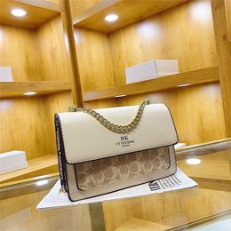 Female New Net Red Personality Colour Contrast Fashion Chain One Shoulder ins Small Square Bag model 8756