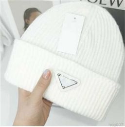 Hat Fashion Bucket Women Men Beanie Urinal Autumn and Winter Warm Plush Cap Outdoor Knit Capu1ep