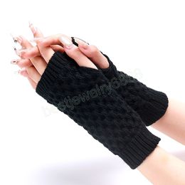 Fashion Women Winter Gloves Hand Knitted Crochet Half-finger Gloves Solid Colour Soft Warmer Mittens Outdoor Driving Gloves