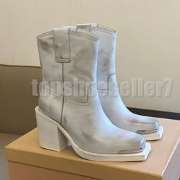 Designer Boots Ankle Buckle Shoes Womens White Cowgirls Western Cowboys Luxury Leather Biker Boots Chunky Heel Martin Boots Belt Buckle Trim Square Toes