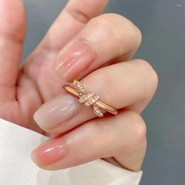 Cluster Rings Fashion Luxury Original Design Twisted Rope Band Diamond Women's Wedding Ring Trendy Engagement Anniversary Jewelry