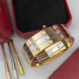 Luxury screw bracelet with screwdriver diamonds bangles designer rose gold platinum bracelet for women men bracelet accessories wh2795