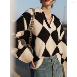Women's Sweaters Black And White Checkerboard V-neck Pullover POLO Shirt Diamond Loose Knitted Sweater Warm 2023