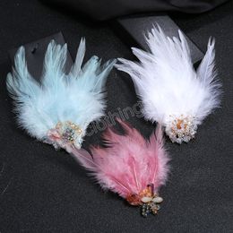 Luxury Crystal Feather Brooch For Women Elegant Corsage Pin High-end Banquet Coat Dress Party Accessories Jewelry