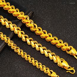 Link Bracelets Gilded Chain Head Man Bracelet For Men Golden Domineering Street Retro Cloth Pattern Jewellery Birthday Gift
