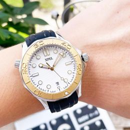 Wristwatches High Quality Men's Automatic Mechanical Watch Sports Fashion Corrugated Dial Ceramic Gold Ring 40MM With Luminous OMG Style.