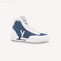 2024 Lvse Scarpe da ginnastica Moda 2024 Louiseviton Boot Uomo Rivoli Ollie Scarpe da uomo Lussemburgo Iridescent Sneakers High Low Top Runner Scarpe da ginnastica piatte Vera pelle 310