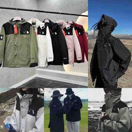 Men's Jackets Designer Men Women Jacket Spring Warm Coat Fashion Hooded North Sports Windbreaker Casual Zipper Faced Outerwear Loose Print Outdoor Clothingt52f