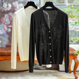 Women's Knits Light Luxury Embroidery Velvet Sequins V-neck Early Fall Wool Knit Cardigan Women 2023 Elegant Fashion Versatile Tops