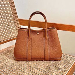 A Garden Party Tote Bag Genuine Leather Cowhide Business Handbag Large Capacity Commuter Women's Versatile New Mommy BQBM