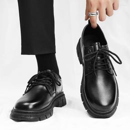 Классические туфли, мужской костюм, осень 2023, повседневная кожаная обувь для мальчиков с мягкой подошвой, зимняя черная доска