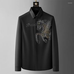 Men's Casual Shirts European Trendy Horse Diamond Letter Long Sleeve Shirt For 2023 Autumn High End Atmosphere Large Luxury