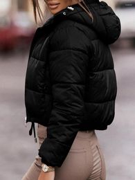 Trench da donna Piumino corto da donna con cappuccio Manica lunga Zip intera Coulisse Trapuntato Piumino corto caldo invernale leggero
