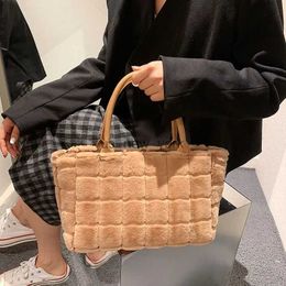 Totes Bag For Women leadies hand bag bolsos con asa bolsas de mujer de lujo marcas Plush Bag Lattice Bag Fashion Versatile Tote Bag 240407