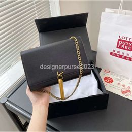 Classic Chain Luxurys Crossbody Designer Women Katee Flip Tassel Woc Bags Totes High Clutch Quality Shoulder Lady Leather Envelope Handbag Purse Gkin