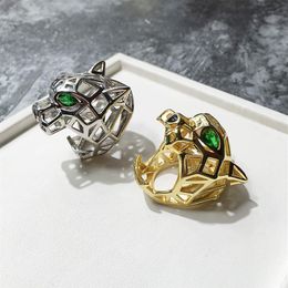 New Arrival Fashion Lady Brass Hollow Out Green Crystal Eyes Panther Head 18k Gold Plated Engagement Wedding Rings 2 Colour Size 6-3228