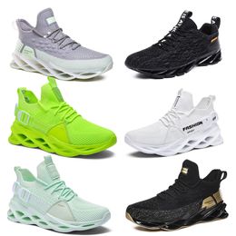 Mens Treinadores Mulheres Running Shoes Triplos Branco Varsity Royals Cool Cinza Ao Ar Livre Homens Esportes Sapatilhas Corredores