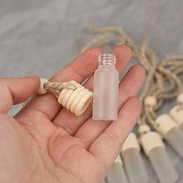 5ml Car Perfume Bottle for Essential Oils Air Freshener Auto Ornament Car-styling Perfume Pendant Hot Car Accessories Wedding Ornament Crafts 2765