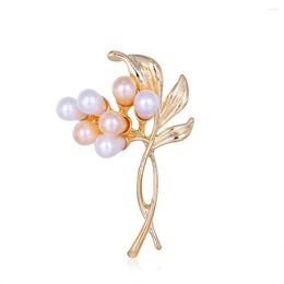 Brooches Imitation Pearl Flower For Women Elegant Clothing Accessories Corsage Bouquet Weddings Banquet Brooch Pins Gifts